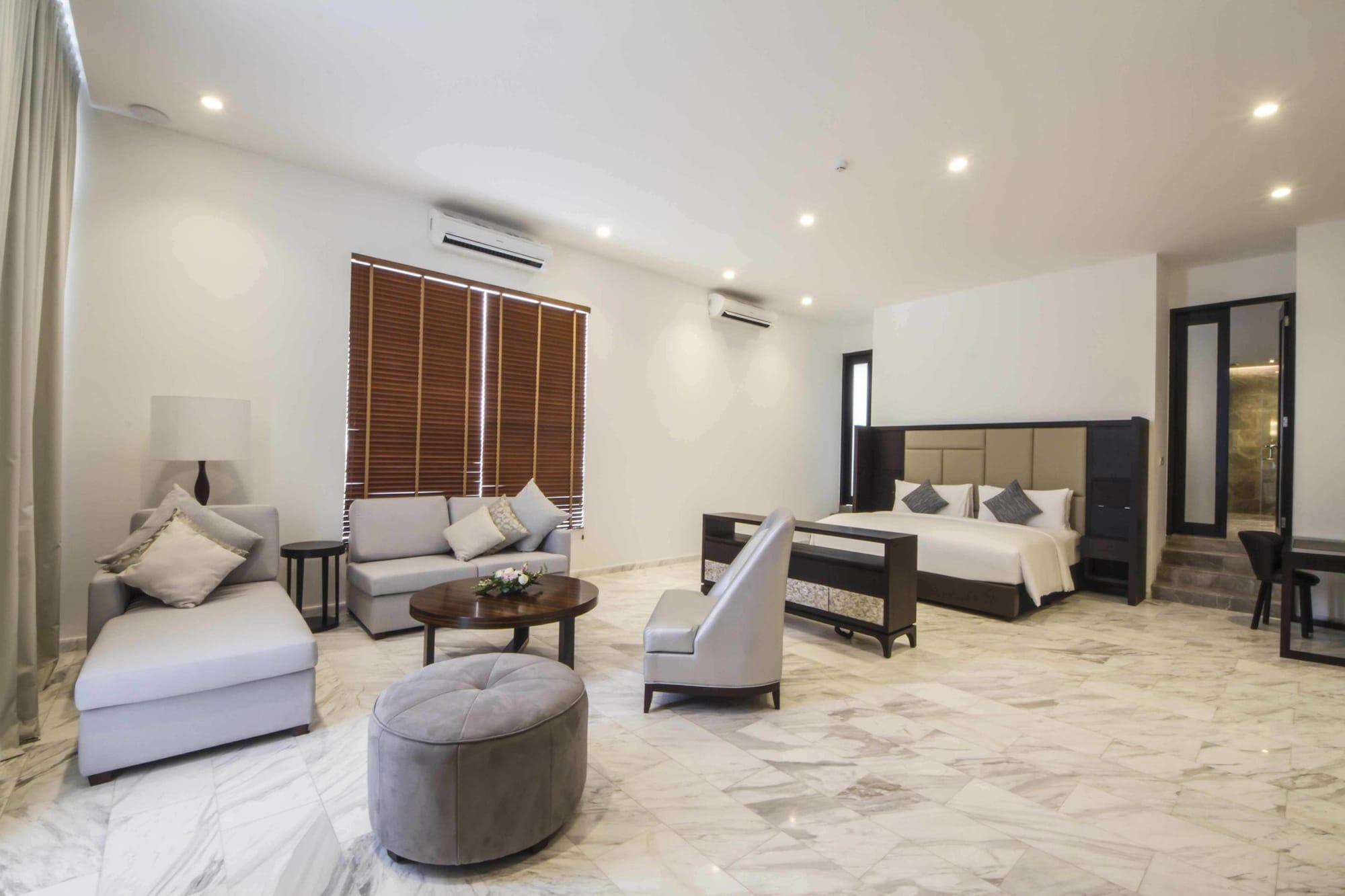 Montigo Resort Nongsa Exterior photo