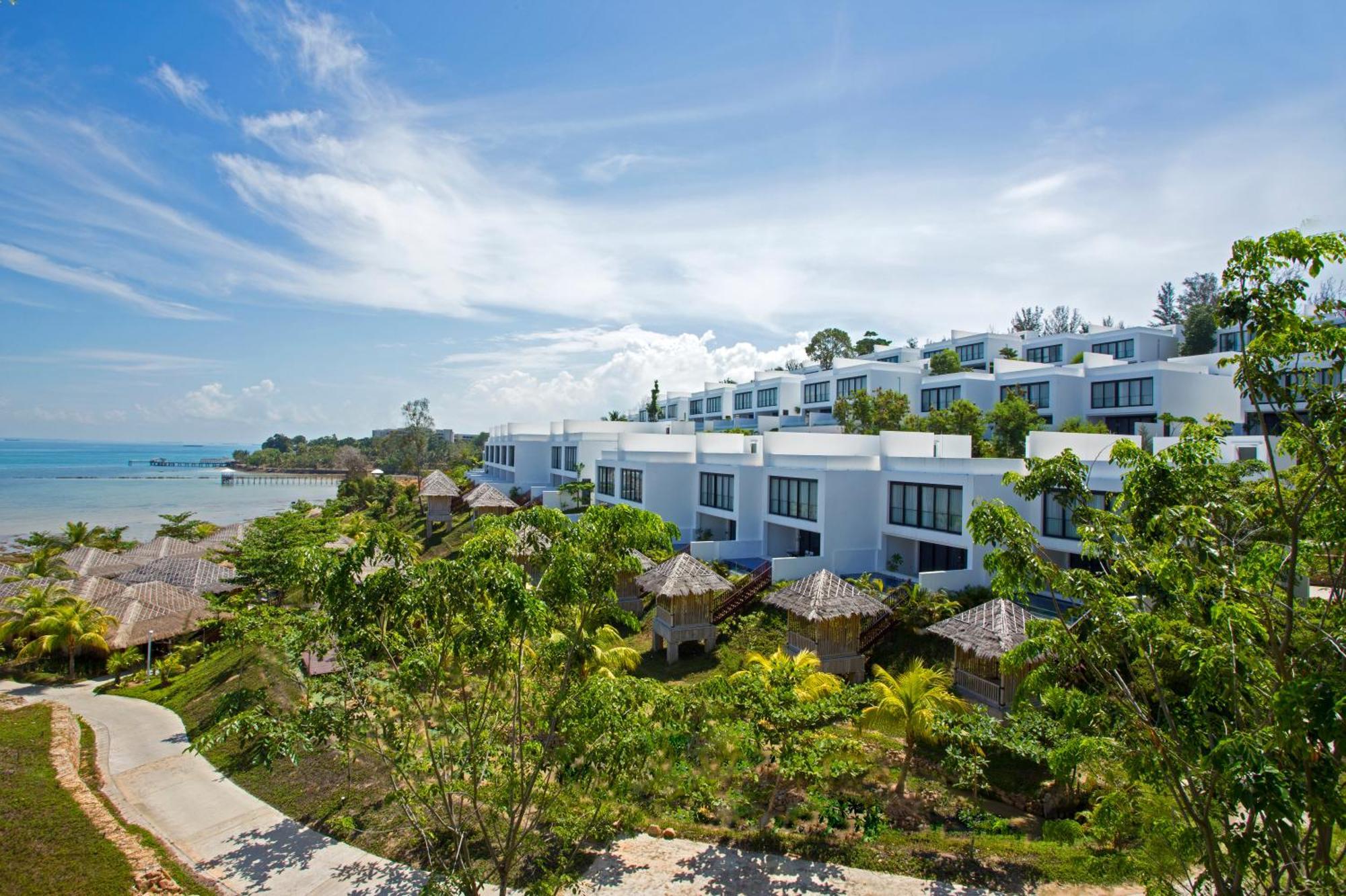 Montigo Resort Nongsa Exterior photo