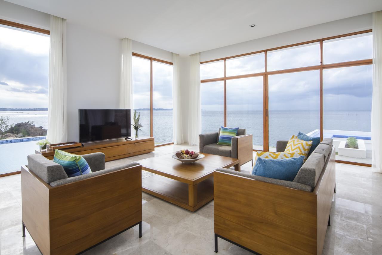 Montigo Resort Nongsa Exterior photo